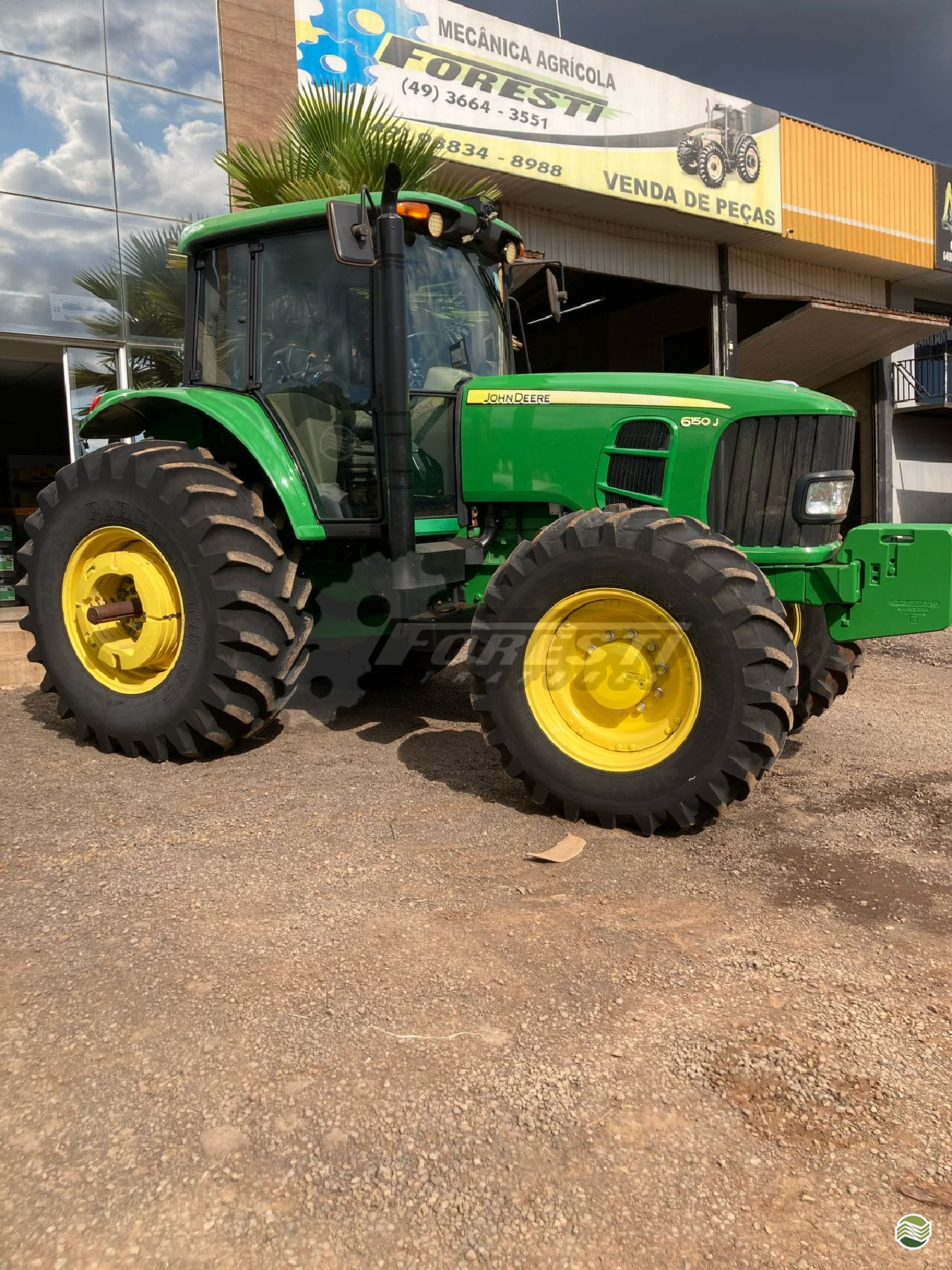 TRATOR JOHN DEERE JOHN DEERE 6150J Tração 4x4 Foresti Tratores MARAVILHA SANTA CATARINA SC